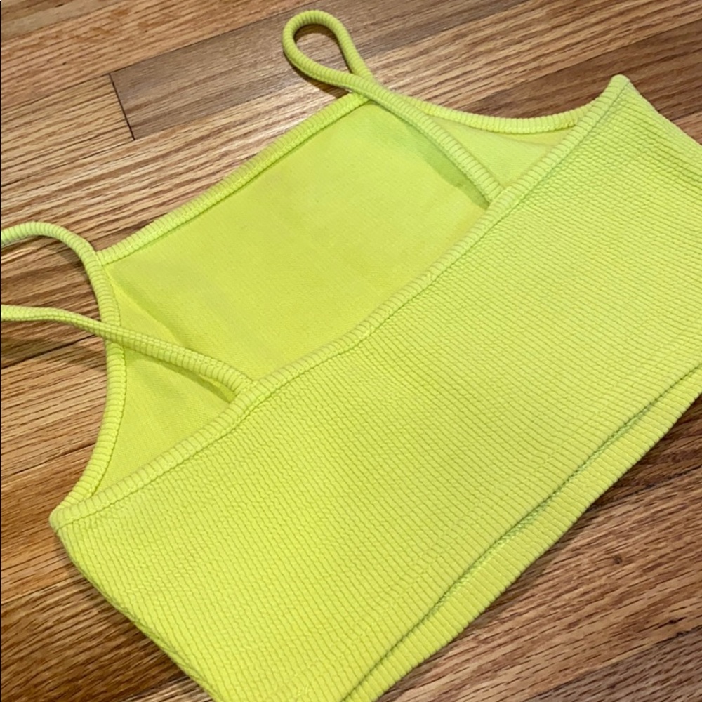 TOPSHOP Crop top